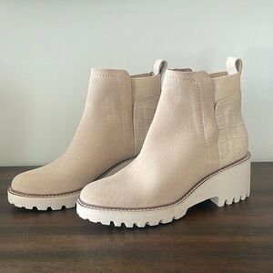 Dolce Vita waterproof boots